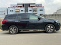 nissan-pathfinder-2018-small-0