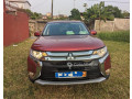 mitsubishi-outlander-2016-small-0