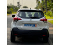 nissan-kicks-2018-small-1