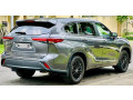 toyota-highlander-2022-small-2