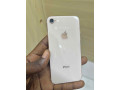 iphone-8-simple-64gb-small-0