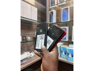 IPhone XR - 64Gb