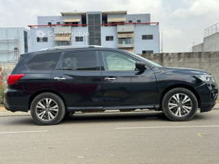 Nissan Pathfinder 2018