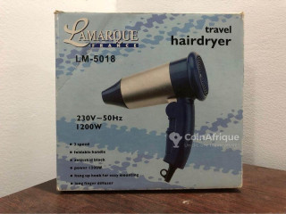 Sèche-cheveux 