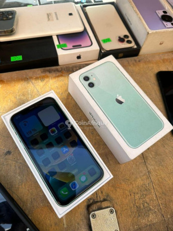 iphone-11-big-2