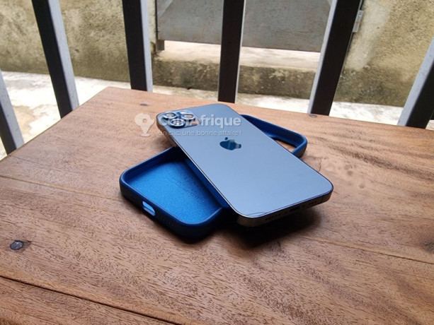 iphone-12-pro-256go-big-3