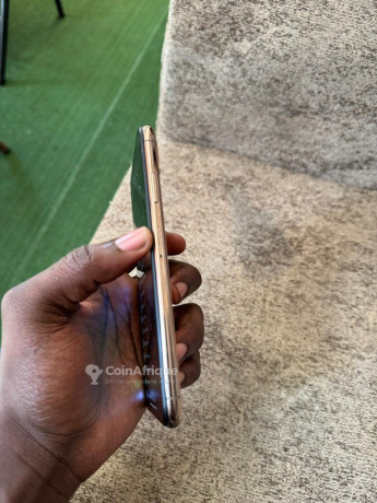 iphone-xs-max-256go-big-2