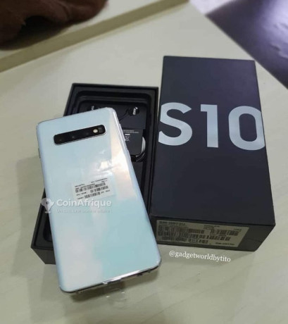 samsung-galaxy-s10-128go-big-0