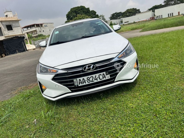 hyundai-elantra-2020-big-0