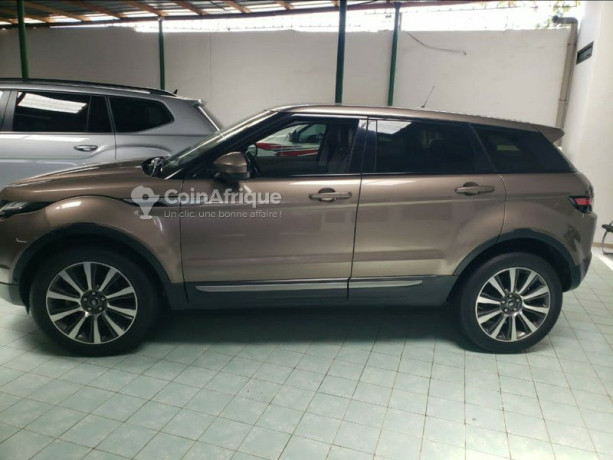 range-rover-evoque-2022-big-1