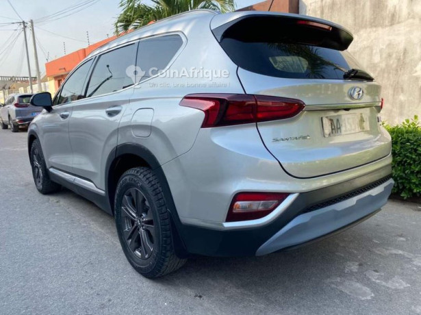 hyundai-santa-fe-2019-big-1