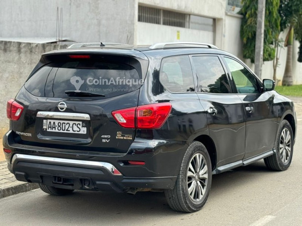 nissan-pathfinder-2018-big-4