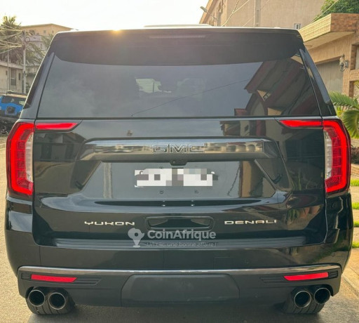 gmc-denali-2023-big-3