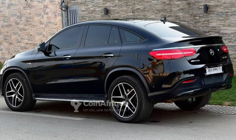 mercedes-benz-gle-43-2019-big-2