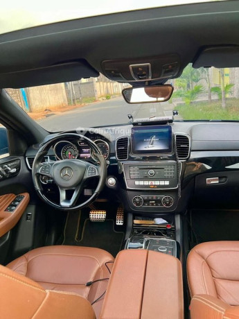 mercedes-benz-gle-43-2019-big-3