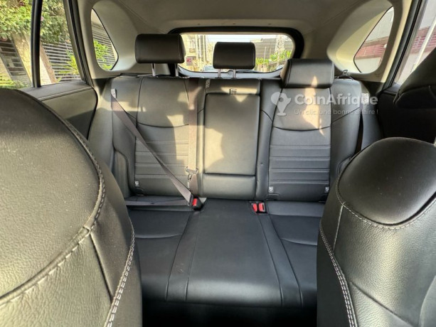 toyota-rav4-hybride-awd-2021-big-4