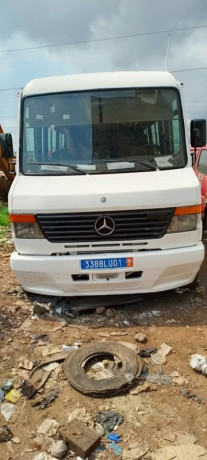 mercedes-benz-vanio-big-0