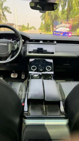 range-rover-velar-r-dynamic-p380-2019-big-3