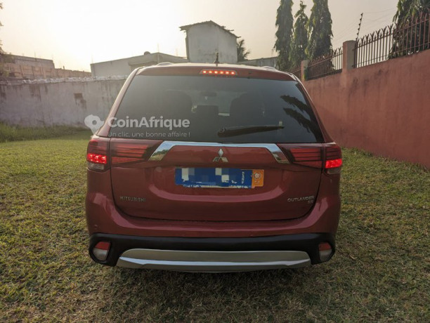 mitsubishi-outlander-2016-big-1