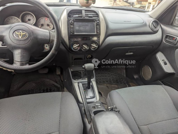 toyota-rav4-2002-big-1