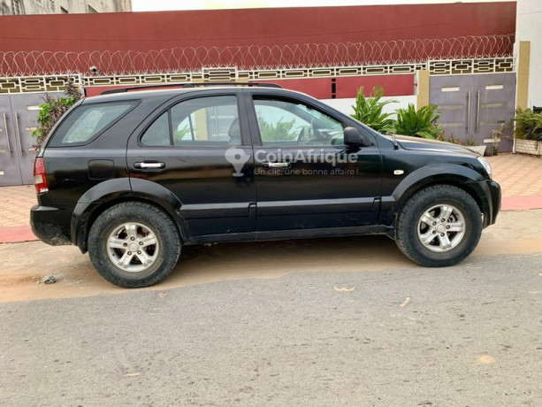 kia-sorento-2004-big-2