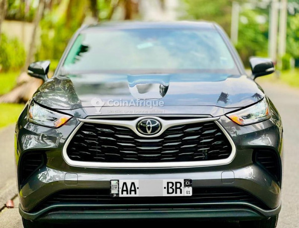 toyota-highlander-2022-big-0