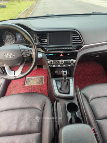 hyundai-avante-2020-big-2