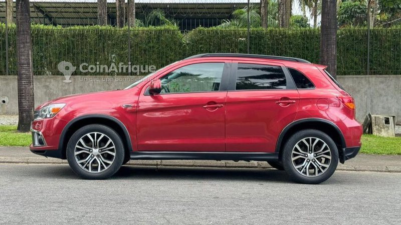 mitsubishi-rvr-2018-big-4