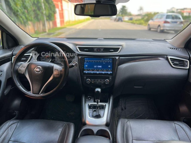nissan-qashqai-2017-big-3