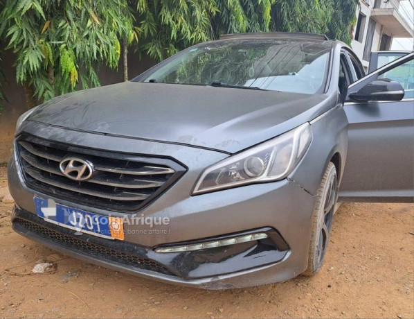 hyundai-sonata-2015-big-0