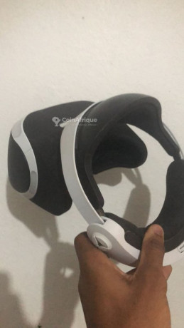 casque-de-realite-virtuelle-big-2