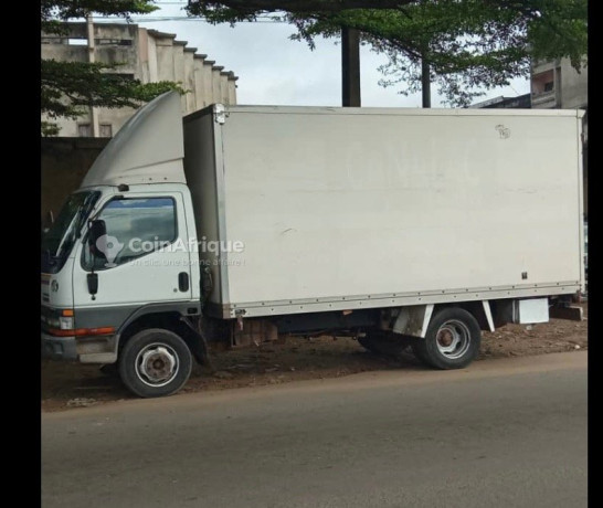 location-de-camion-de-demenagement-big-0