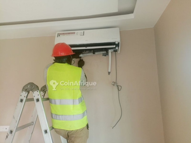 installation-split-mural-big-2