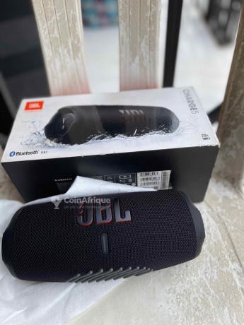 jbl-charge-5-big-0