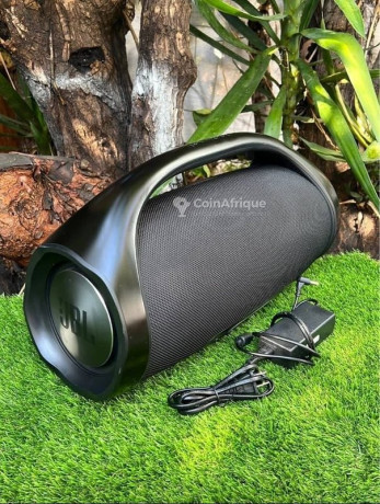 jbl-boombox-big-1