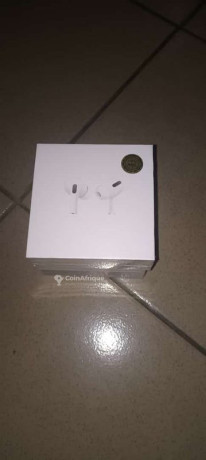 airpods-1-big-2